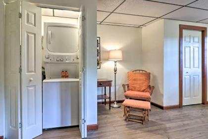 Bright Bungalow Near Mtn Biking and Fly Fishing - image 14