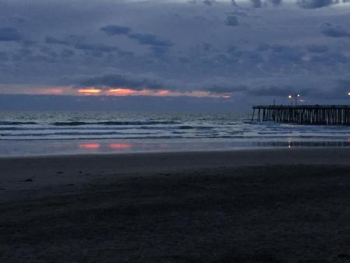 Motel 6 Pismo Beach - Pacific Ocean - image 4