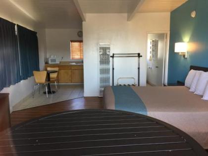 Motel 6 Pismo Beach - Pacific Ocean - image 5