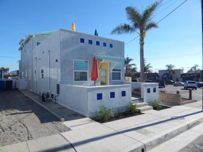 320 Main Street - image 9