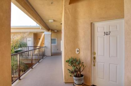 307 Casa Bella - image 5