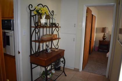 331 San Luis - image 9