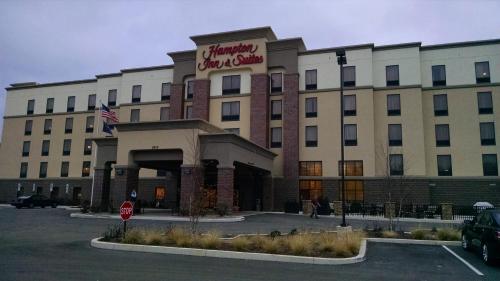 Hampton Inn & Suites - Pittsburgh/Harmarville PA - main image