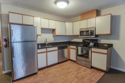 Berkshire Yankee Suites - An Extended Stay Hotel - image 3