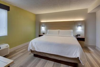 Holiday Inn Express Pittston - Scranton Airport an IHG Hotel - image 5