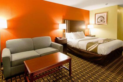 Quality Inn Plainfield I-395 - image 14