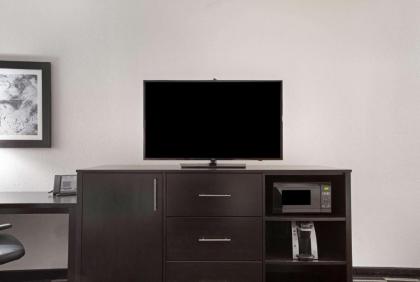 La Quinta by Wyndham Norwich-Plainfield-Casino - image 21
