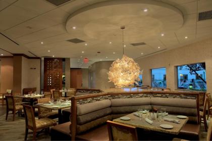 Holiday Inn Plainview-Long Island an IHG Hotel - image 21