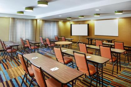 Fairfield Inn and Suites by Marriott Plainville - image 14
