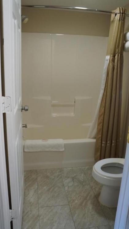 Best Stay Inn - image 8