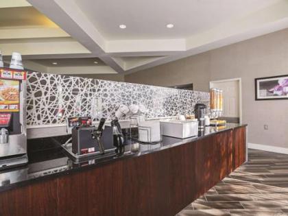 La Quinta by Wyndham Dallas Plano West - image 2