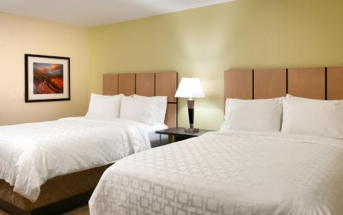 Candlewood Suites Plano East an IHG Hotel - image 4
