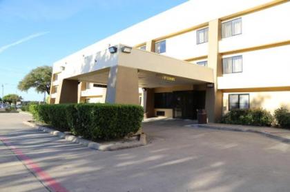 Baymont by Wyndham Plano Texas