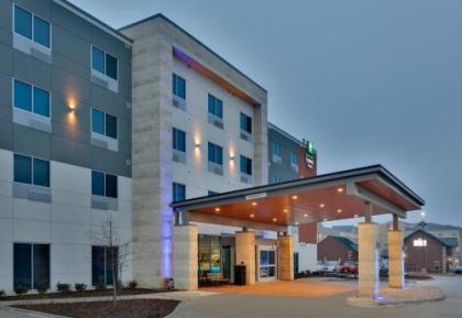 Holiday Inn Express  Suites Plano East   Richardson an IHG Hotel