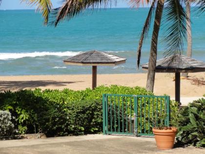 Two-bedroom Oceanfront Villa at Rio Mar - image 2