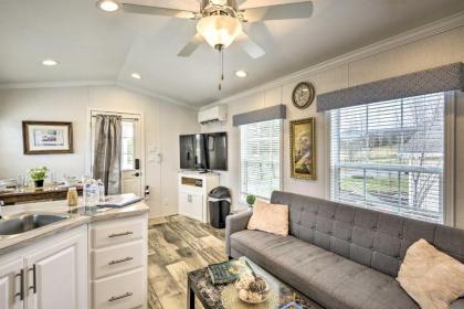 Cottage on 100 Acres Near Camps and Hiking Pleasant mount