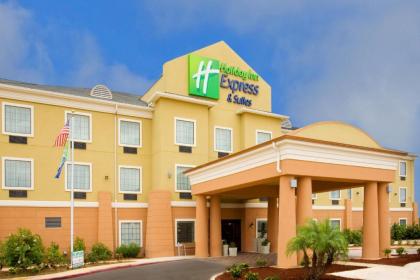 Holiday Inn Express Hotel  Suites Jourdanton Pleasanton Pleasanton