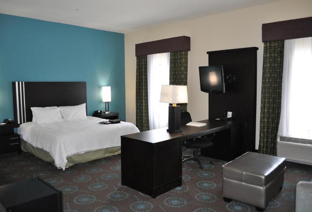 Hampton Inn Pleasanton - image 7