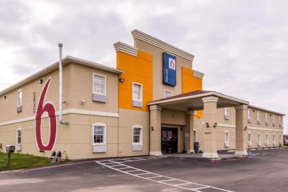 motel 6 Jourdanton tX Pleasanton Texas