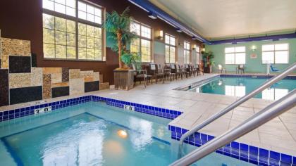 Best Western Plover-Stevens Point Hotel & Conference Center - image 2