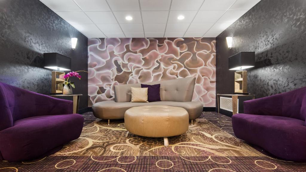 Best Western Plover-Stevens Point Hotel & Conference Center - image 4