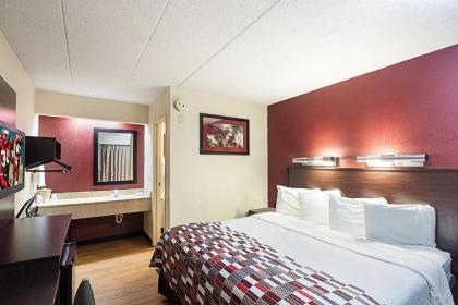 Red Roof Inn Minneapolis Plymouth - image 12