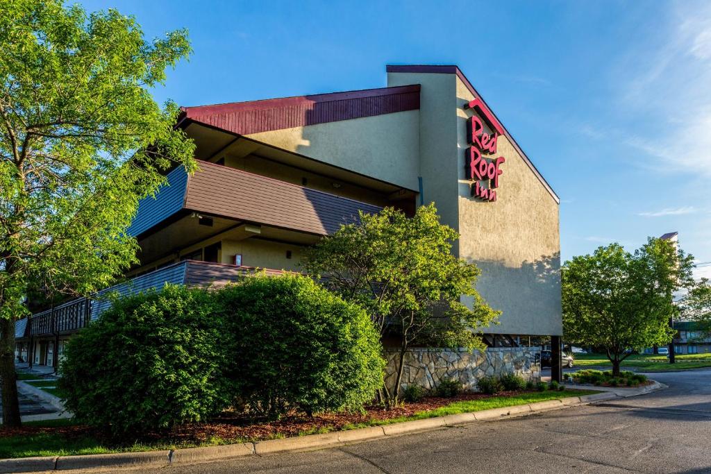 Red Roof Inn Minneapolis Plymouth - image 7