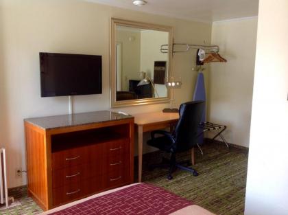 Pilgrim Inn & Cottages - image 5