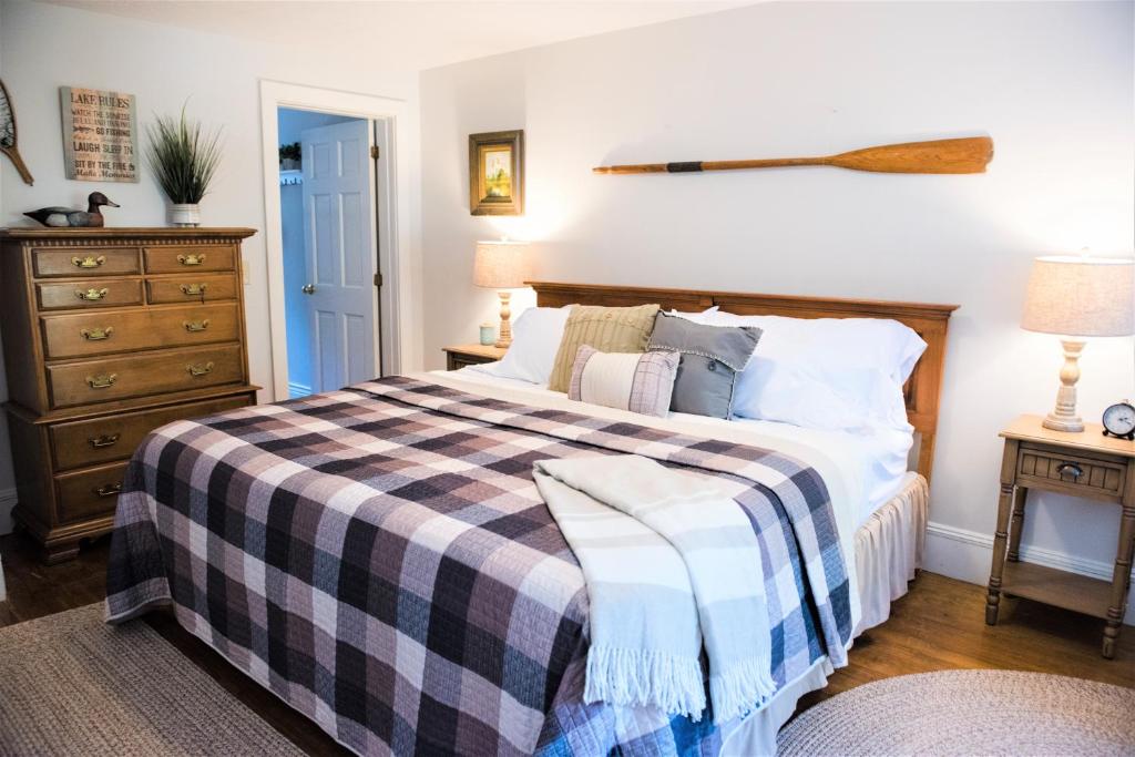 Inn on Golden Pond - image 6