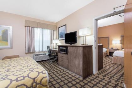 Baymont by Wyndham Plymouth - image 10