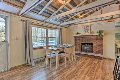 Stylish Mountain Retreat with Fire Pit and Amenities! - image 13