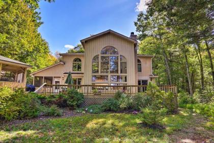 Superb Pocono Lake House with Private Beach and Dock!