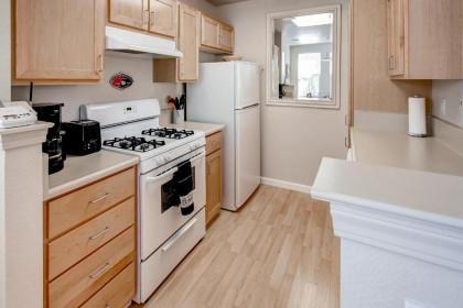 Serene Bungalow-Style Home in Point Reyes Station! - image 11