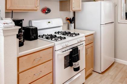 Serene Bungalow-Style Home in Point Reyes Station! - image 7