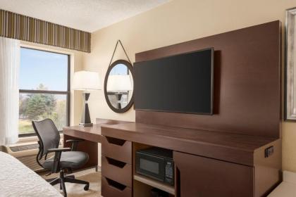 Hampton Inn Youngstown/Boardman - image 14
