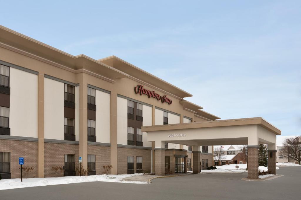 Hampton Inn Youngstown/Boardman - image 4