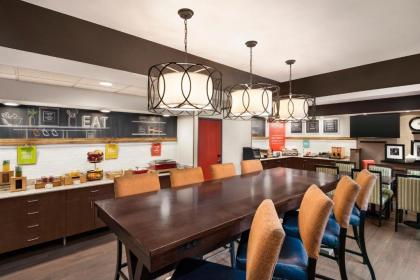 Hampton Inn Youngstown/Boardman - image 6