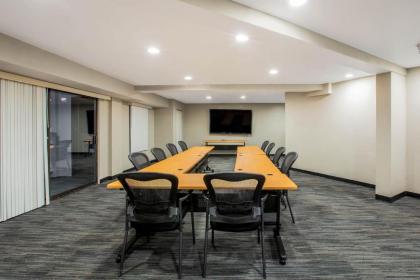 La Quinta by Wyndham Pomona - image 6
