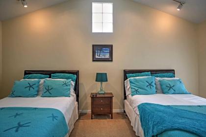 Large Pompano Home with Pool 1 Block to Private Beach - image 14