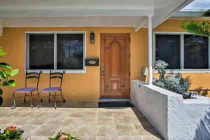 Hip Studio with Patio 1 Mi to Pompano Beach Pier - image 2