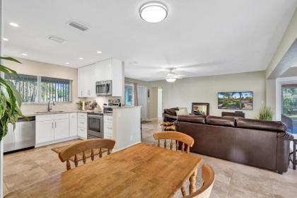 The Sandbar Villa - image 15