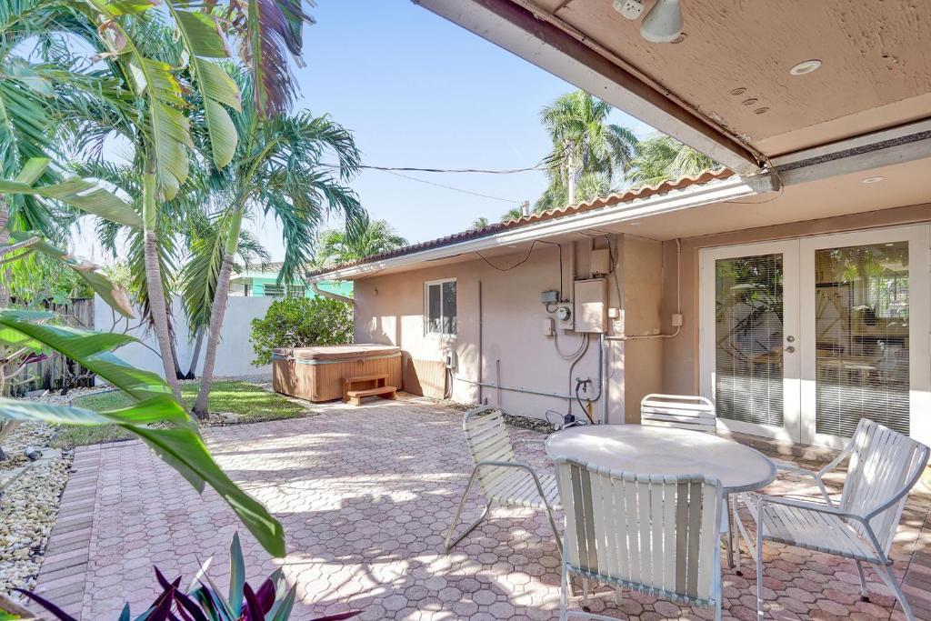 The Sandbar Villa - image 7