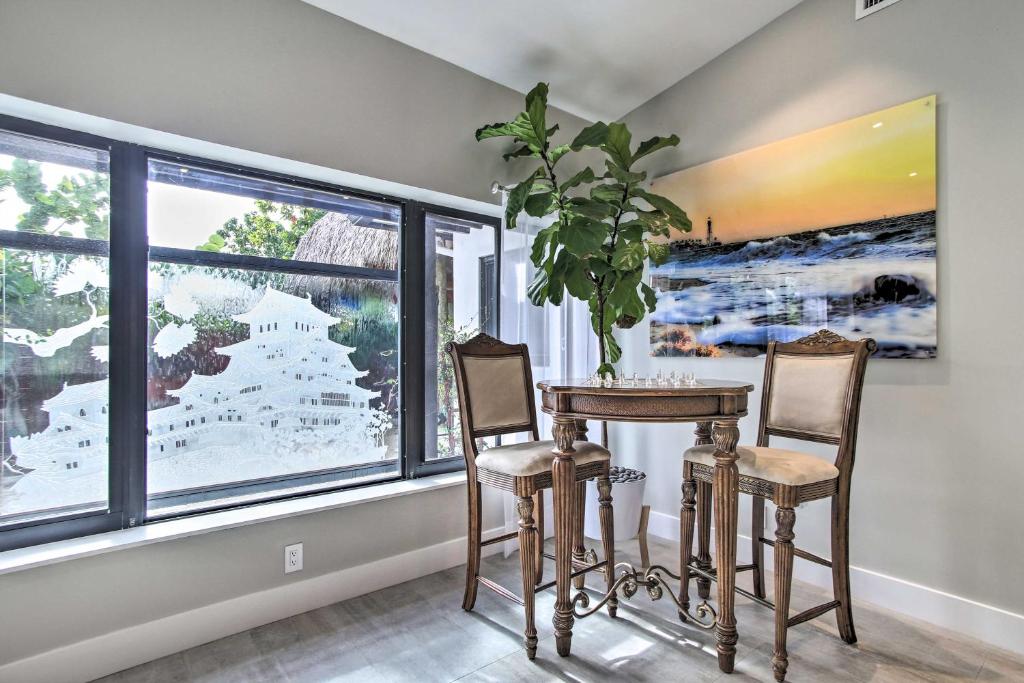 Upscale Home with Hot Tub about 1 Mi to Pompano Beach - image 5