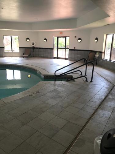 Holiday Inn Express Ponca City an IHG Hotel - image 2