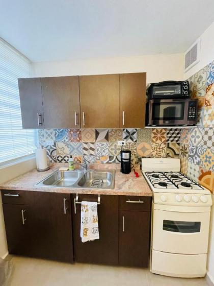Nice apt with patio & Laundry. Pet friendly - image 13