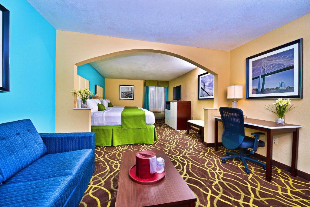 Best Western Plus Savannah Airport Inn and Suites - main image