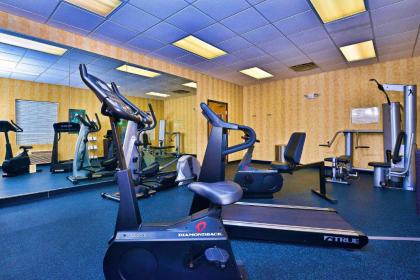 Best Western Plus Savannah Airport Inn and Suites - image 12