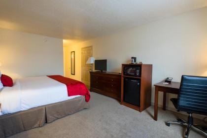 Cottonwood Suites Savannah Hotel & Conference Center - image 14