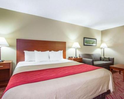 Comfort Inn Poplar Bluff North - image 12