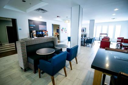 Holiday Inn Express Hotel & Suites Baton Rouge -Port Allen an IHG Hotel - image 11
